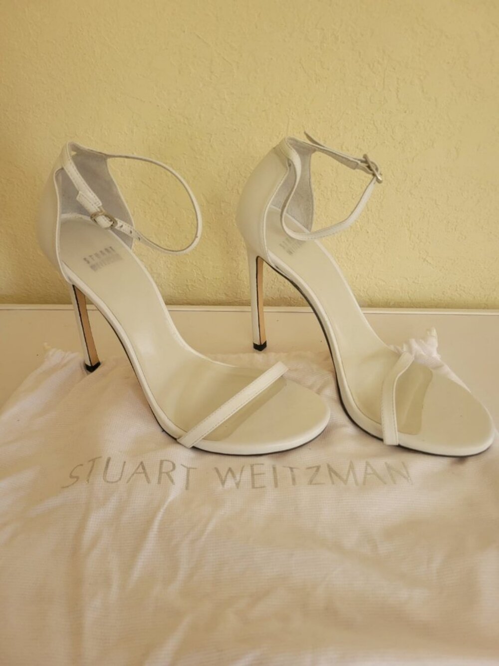 Stuart Weitzman Beige Nudist Sandals US 8